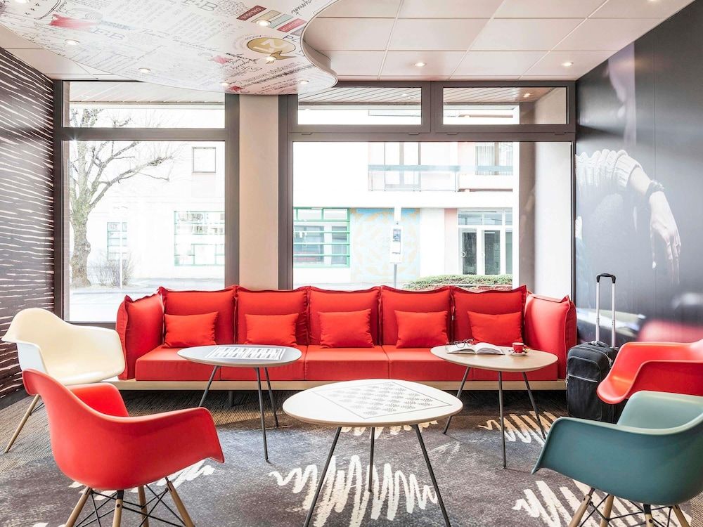 ibis Thonon Centre Hotel