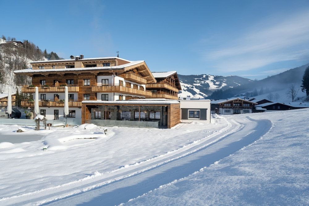 Ski & Bike Hotel Wiesenegg.