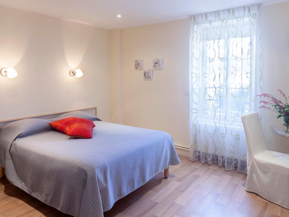 Logis Hôtel Le Clos du Vigneron.