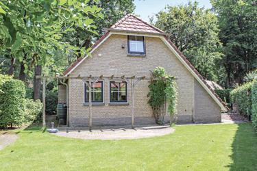 10-person group accommodation HGE056