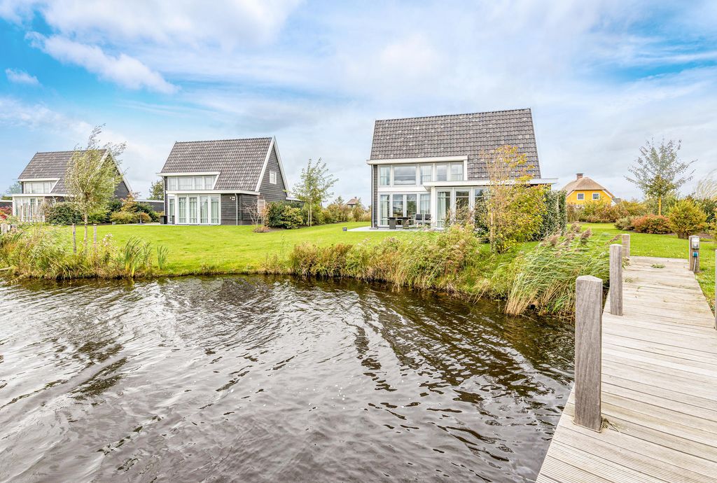 Novasol Waterresort Bodelaeke In Giethoorn Die Besten Angebote