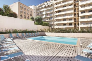 6-person cottage Neat apartment with air conditioning in the heart of Cannes