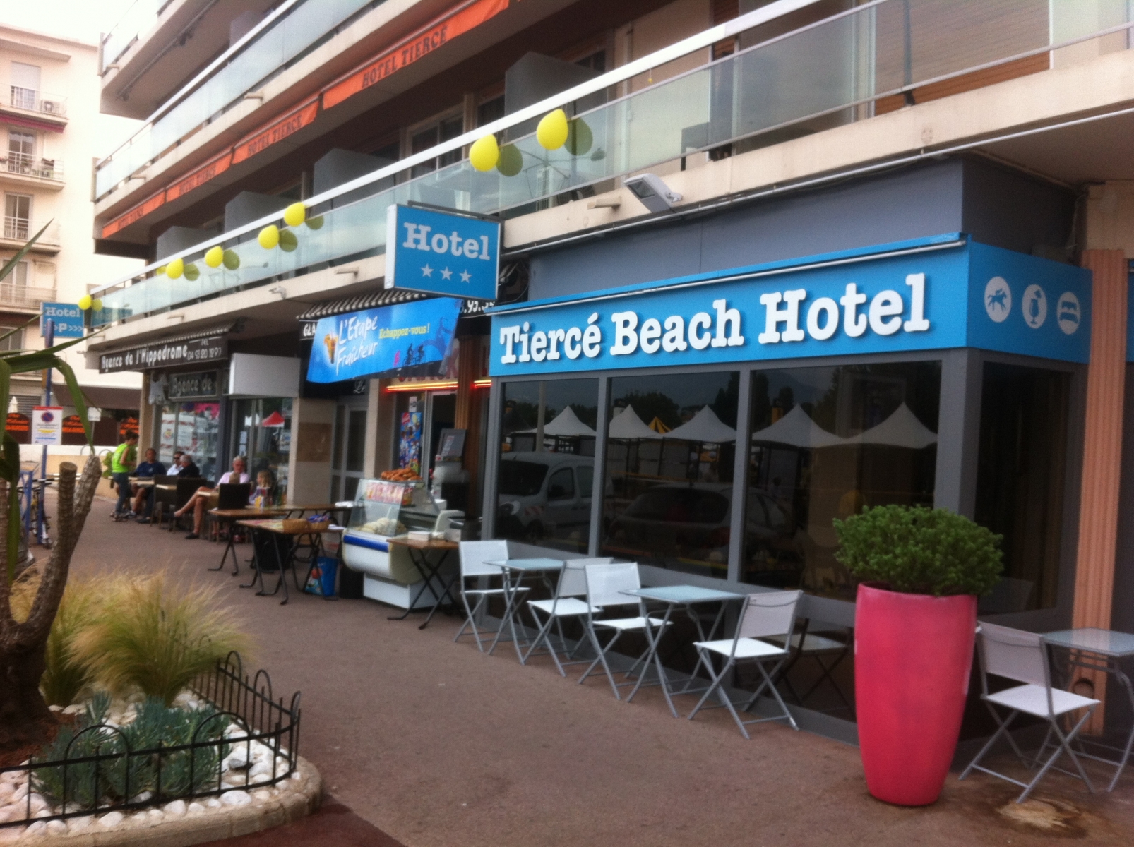 Tierce Beach Hotel <br/>99.00 ew <br/> <a href='http://vakantieoplossing.nl/outpage/?id=ed96f1fb4aaa4c554b6dabb3e713f2ee' target='_blank'>View Details</a>