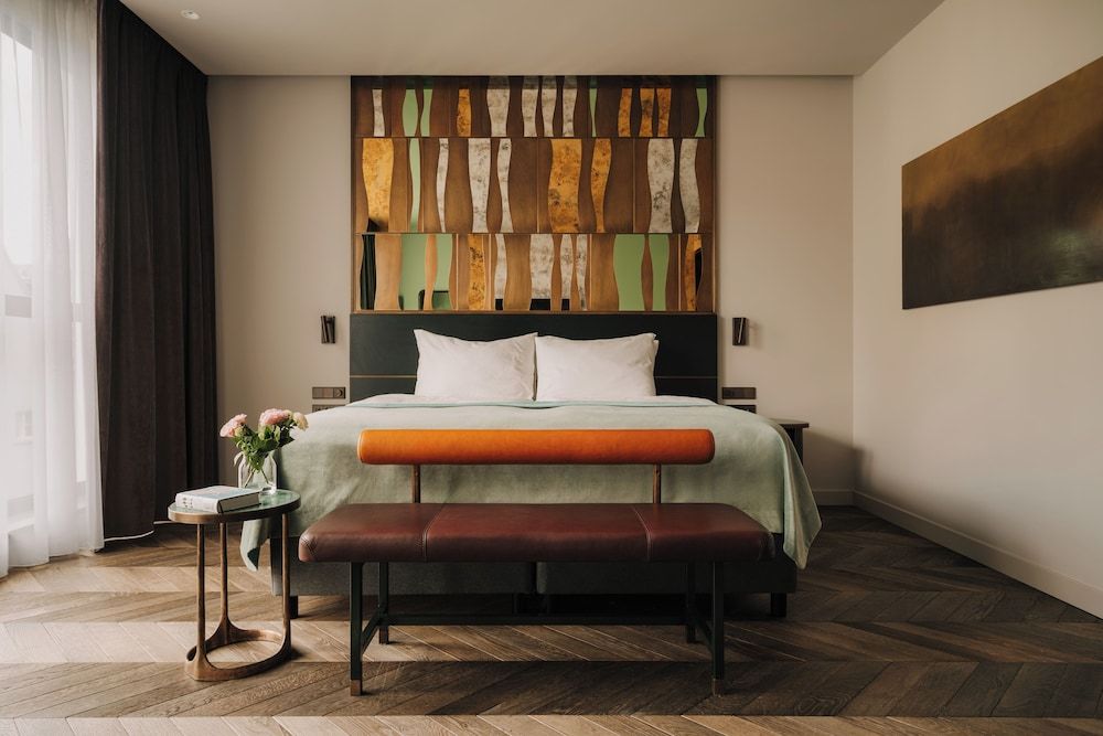 The Cyrus Hotel