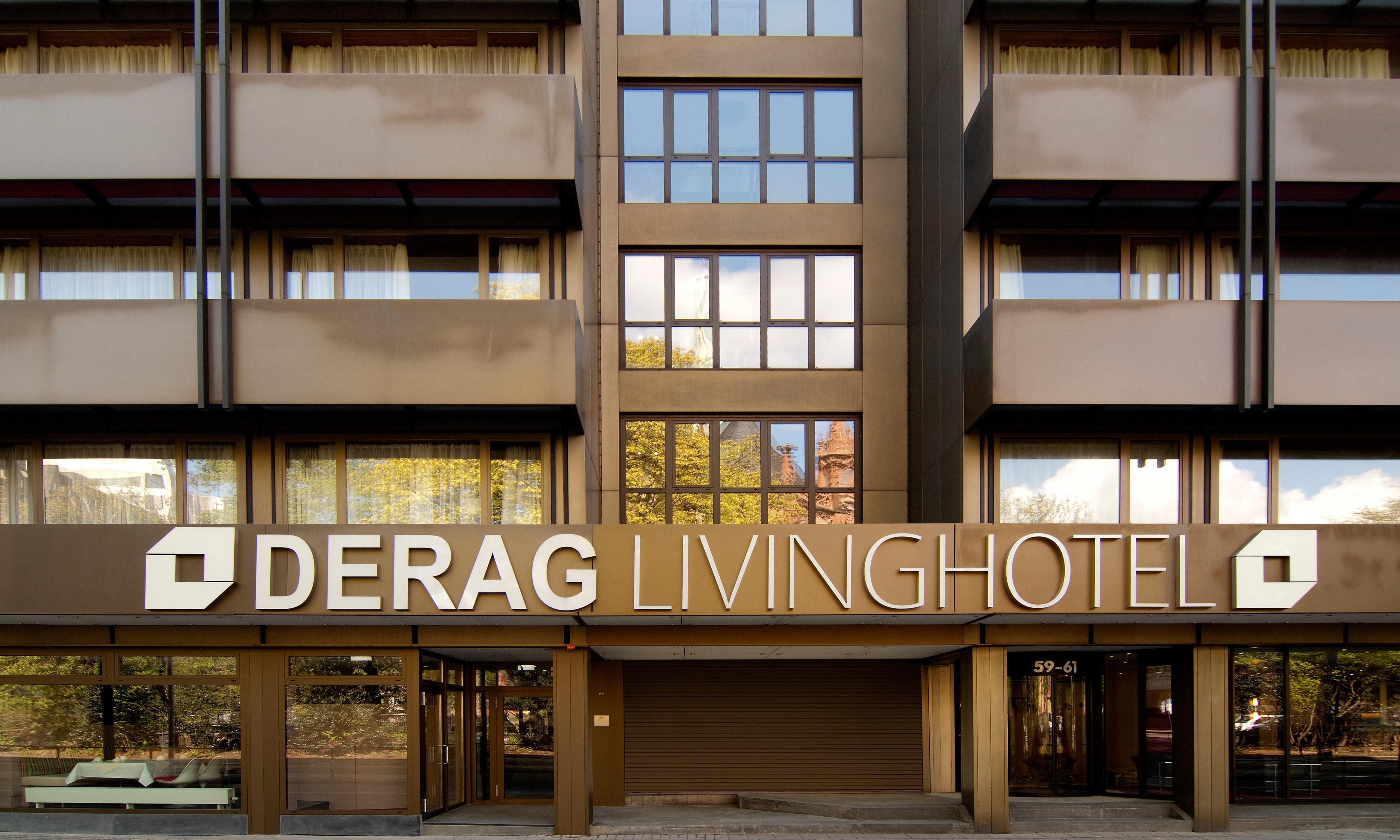 Living Hotel Düsseldorf <br/>76.00 ew <br/> <a href='http://vakantieoplossing.nl/outpage/?id=940c7187539e05566535ba3a93e7acd3' target='_blank'>View Details</a>