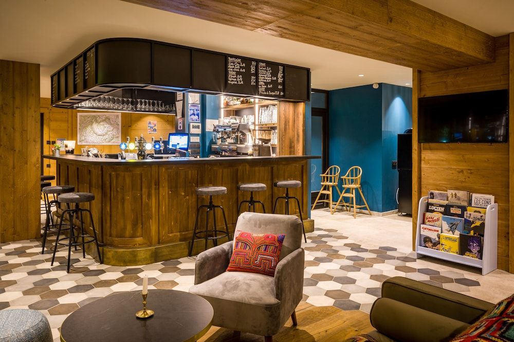 L'Outa Hôtel Restaurant.