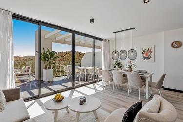 8-Personen Ferienwohnung with solarium (roofterrace) and seaview