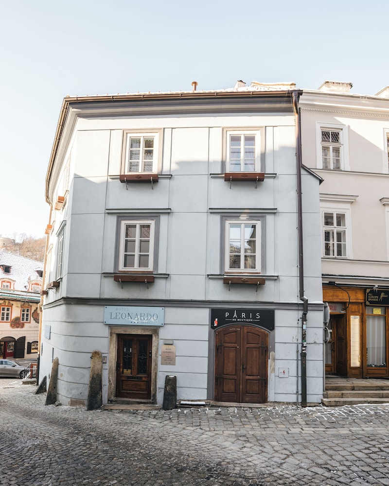 Hotel Leonardo