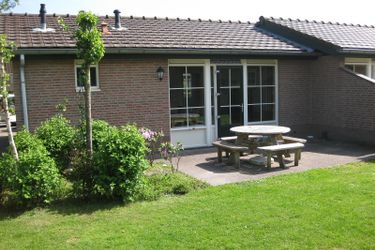 6-persoons bungalow Zeumeren