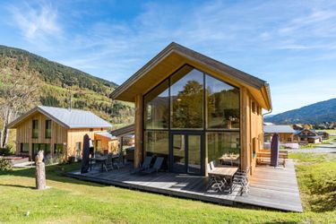 10-Personen Ferienhaus Luxurious Chalet in Sankt Georgen ob Murau with Jacuzzi