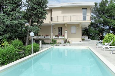 10-persoons vakantiehuis Villa Jose (PGI212)