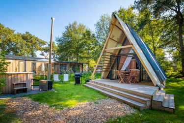 4-Personen Hütte Luxury Hottub Cabin