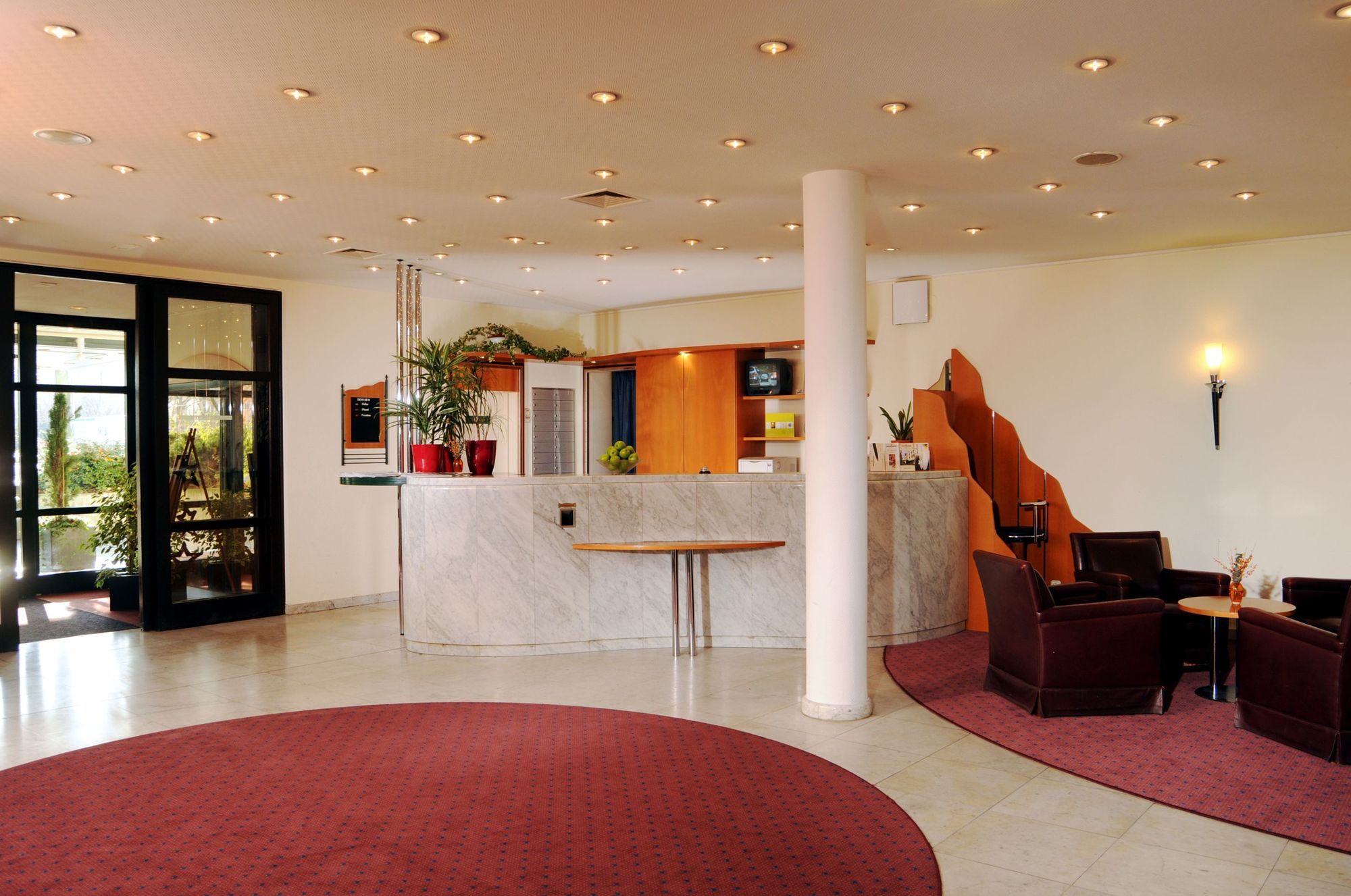 Trip Inn Bristol Hotel <br/>53.33 ew <br/> <a href='http://vakantieoplossing.nl/outpage/?id=8dc1f7693371c6b3360779b6d403599b' target='_blank'>View Details</a>