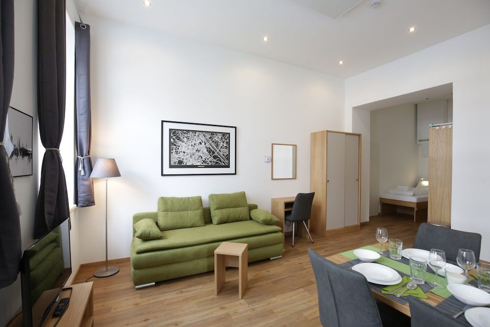 Vienna Gold Apartments