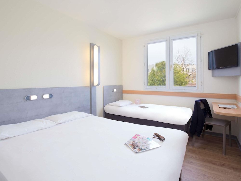 ibis budget Aubagne Les Paluds Agora