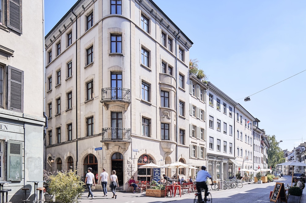 Consum Boutique Hotel