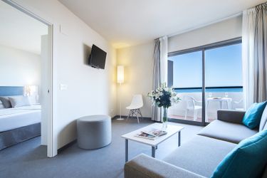 4-persoons appartement (max. 3 adults) Superior Airconditioning & Seaview