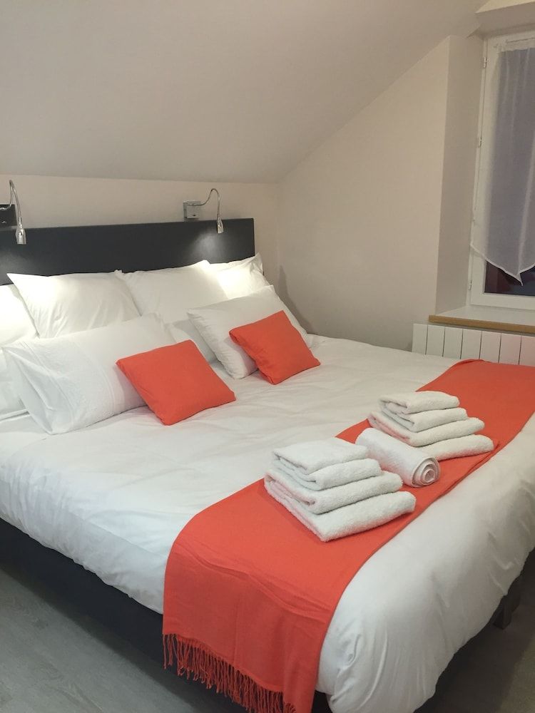 Hôtel le Bout du Monde.