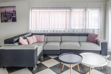 6-persoons vakantiehuis HNH147