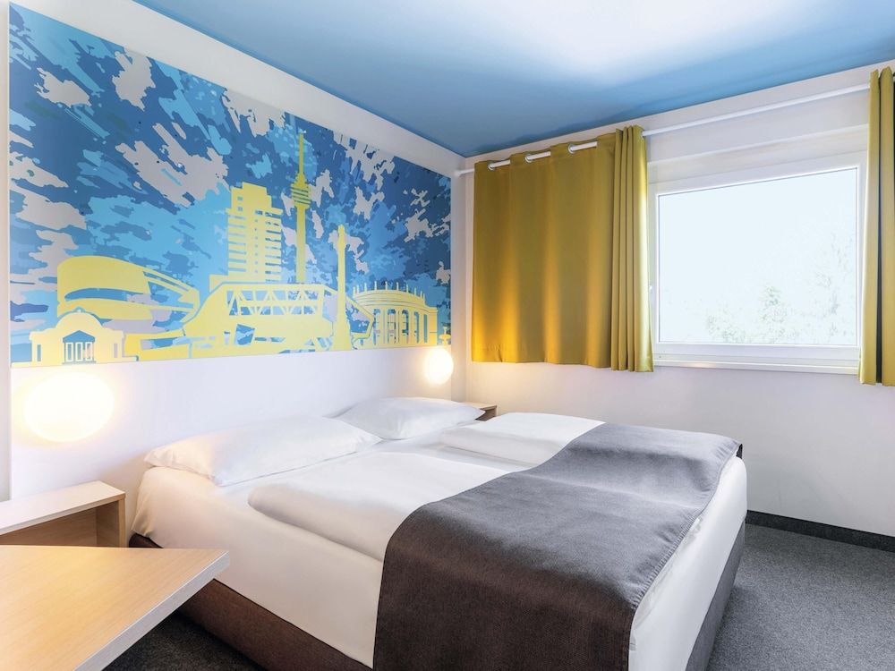 B&B Hotel Stuttgart-City.