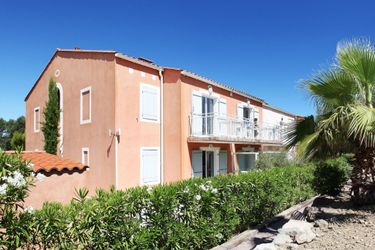 5-persoons bungalow Comfortable apartment with a dishwasher, beach at 2.5 km.