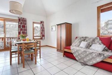8-person apartment St F.Longchamp Belle Vue