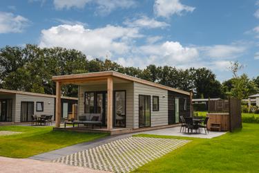4-Personen Hütte Panorama met hottub