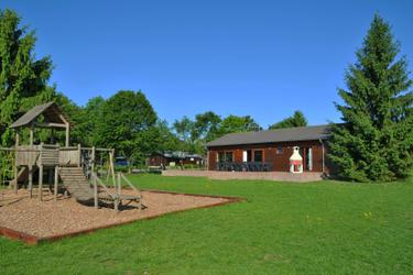 18-person group accommodation Refuge Du Trappeur