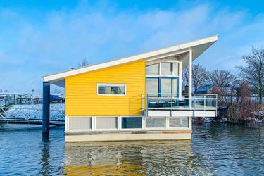6-persoons vakantiehuis HLI206