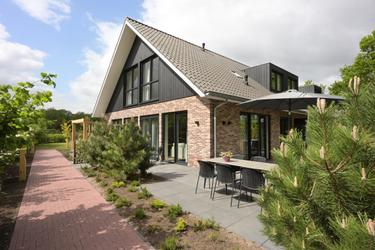 6-persoons vakantiehuis Heide Hoeve Hoekwoning met Hottub
