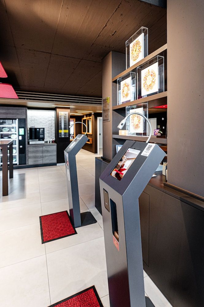 Los Lorentes Residences