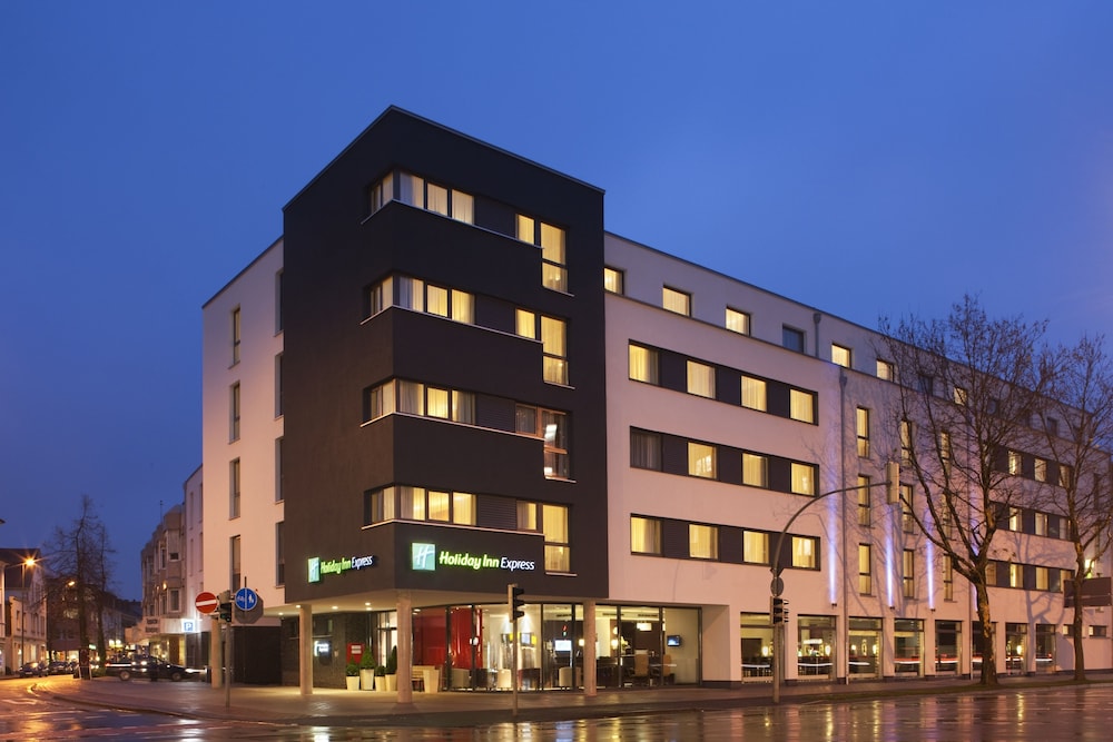 Holiday Inn Express Guetersloh, an IHG Hotel