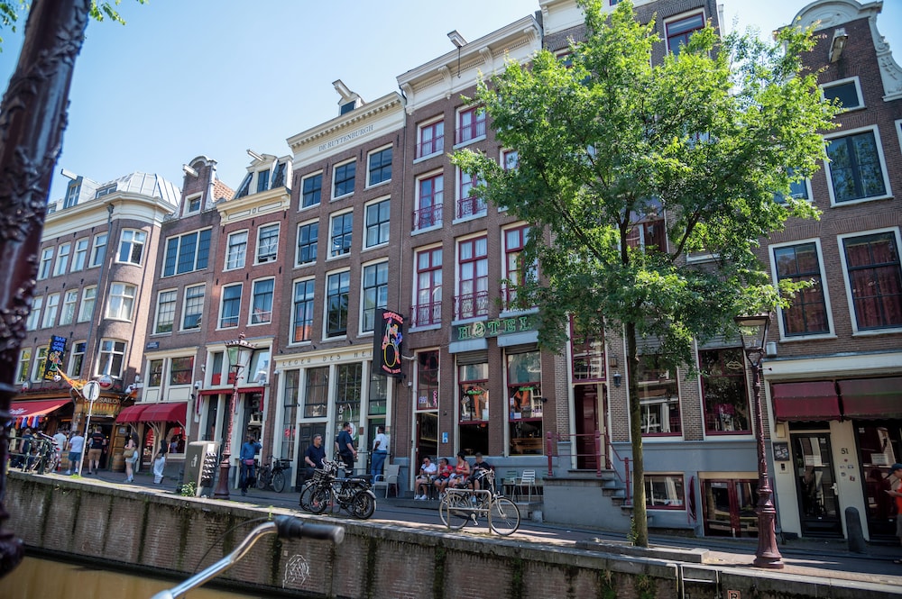 Hotel & bar Royal taste Amsterdam