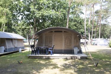 5-Personen Möbliertes Zelt Country Camp Lodge
