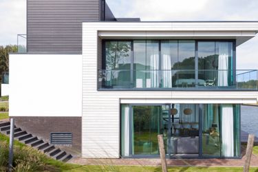6-persoons bungalow Luxurious villa with 3 bathrooms near Veerse Meer