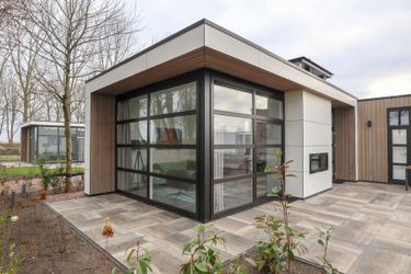 6-person cottage L-cube Plus