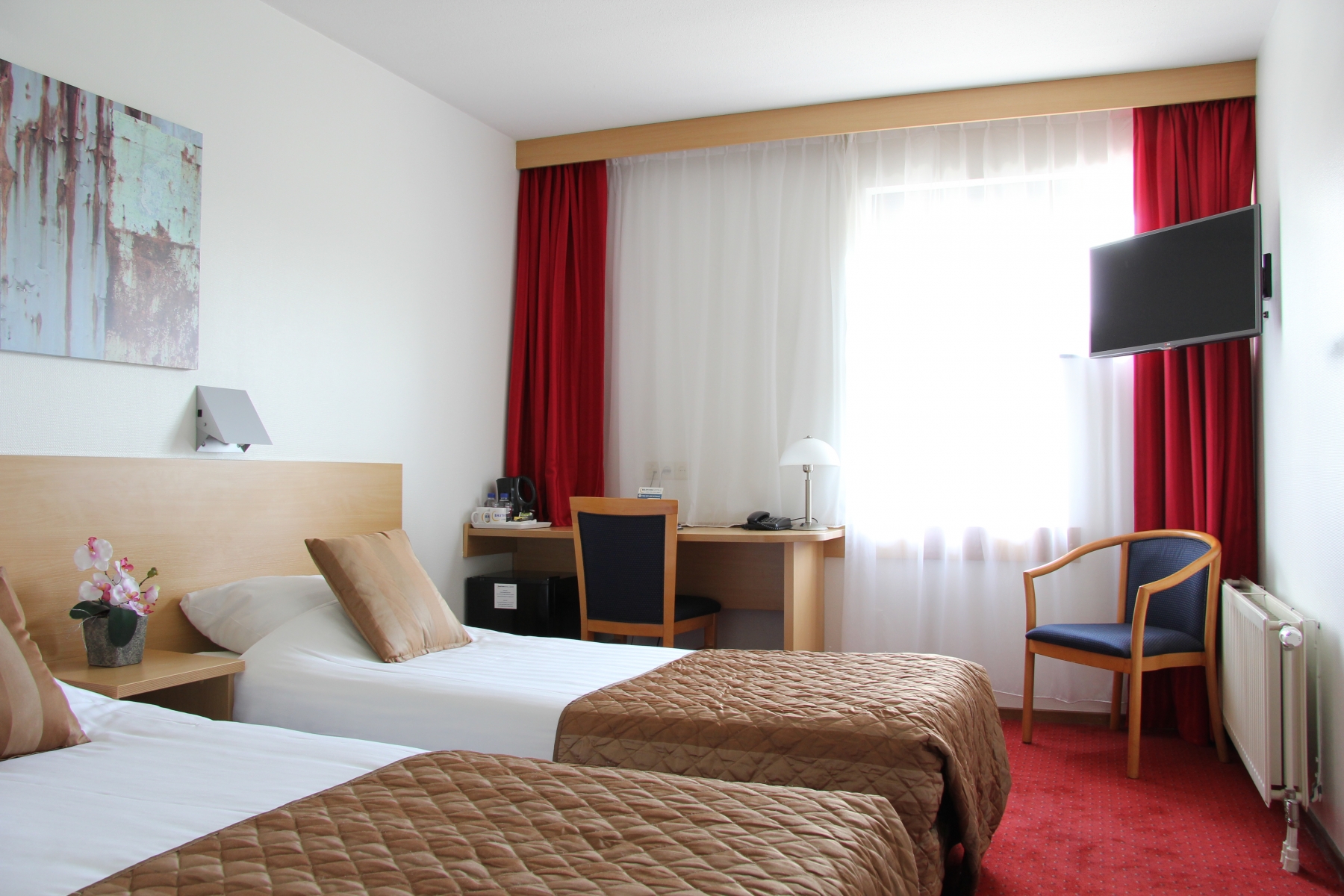 Bastion Hotel Nijmegen <br/>64.00 ew <br/> <a href='http://vakantieoplossing.nl/outpage/?id=60e1f8d55b0cdbb20206c7c9fd0f416c' target='_blank'>View Details</a>