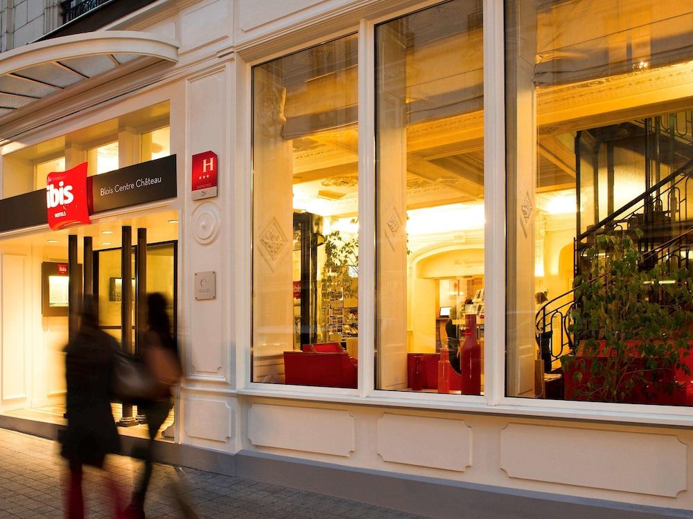 Ibis Blois Centre Chateau.