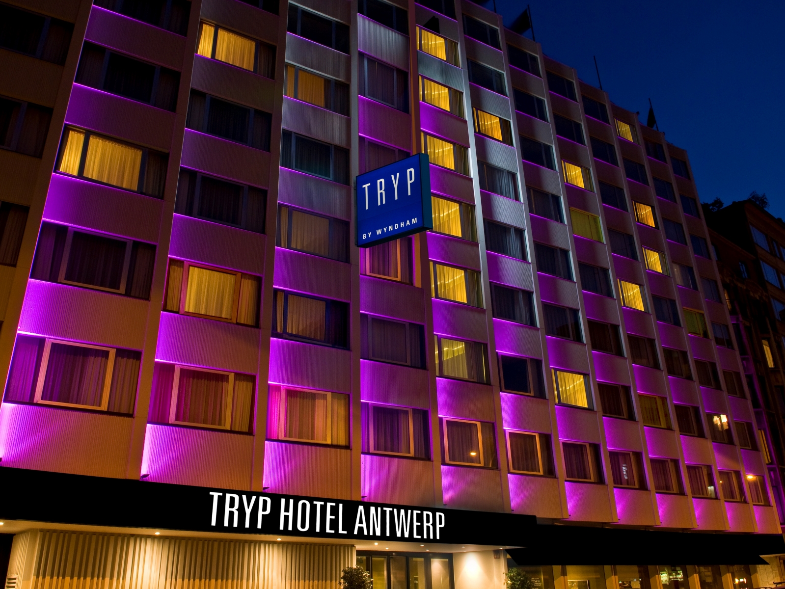 TRYP by Wyndham Antwerp <br/>60.56 ew <br/> <a href='http://vakantieoplossing.nl/outpage/?id=3e904862a12aca310c513490fb78f669' target='_blank'>View Details</a>