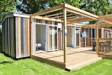 4-persoons bungalow Cabane Premium 3 Pièces 4 Personnes Climatisée + TV