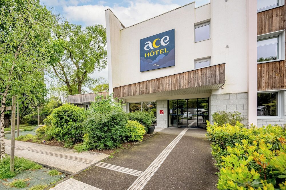 ACE Hôtel Bordeaux-Cestas