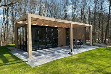 6-Personen Chalet Cube Hottub