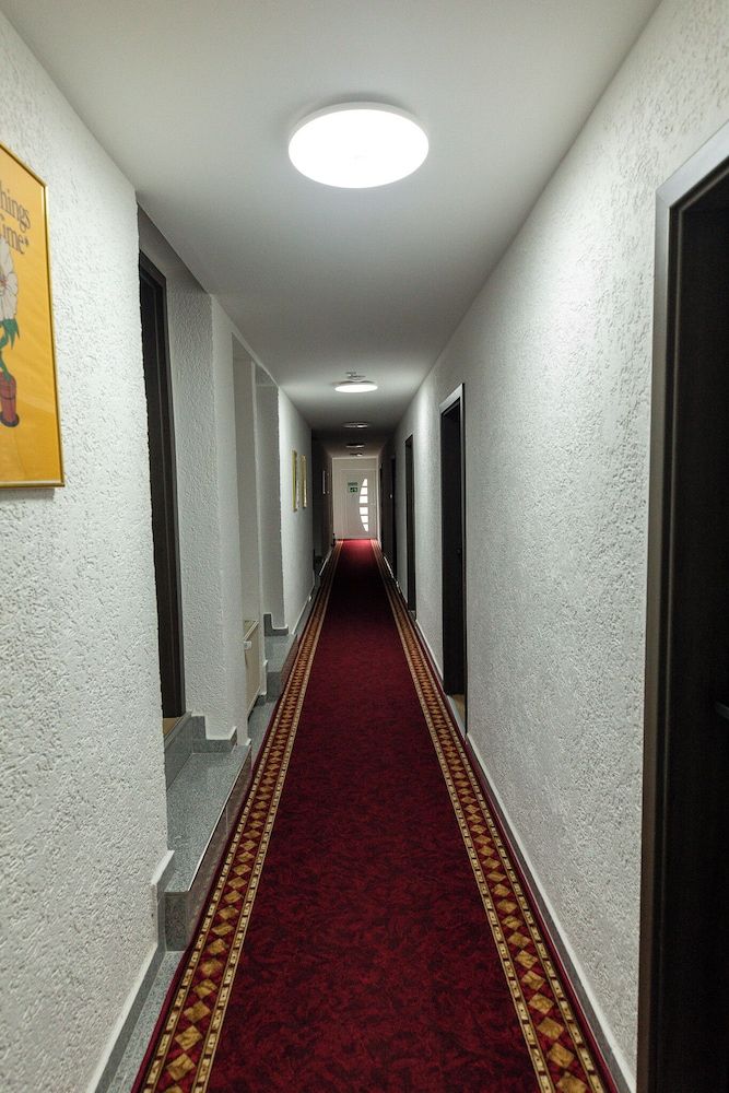 Hotel Dernbach.