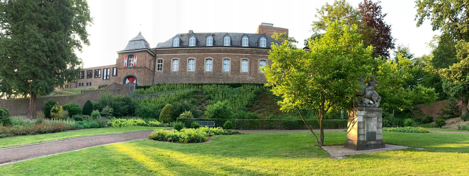 Burg Wassenberg