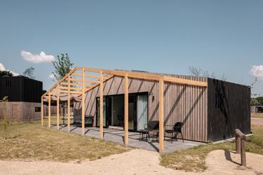 4-person Lodge Meadow