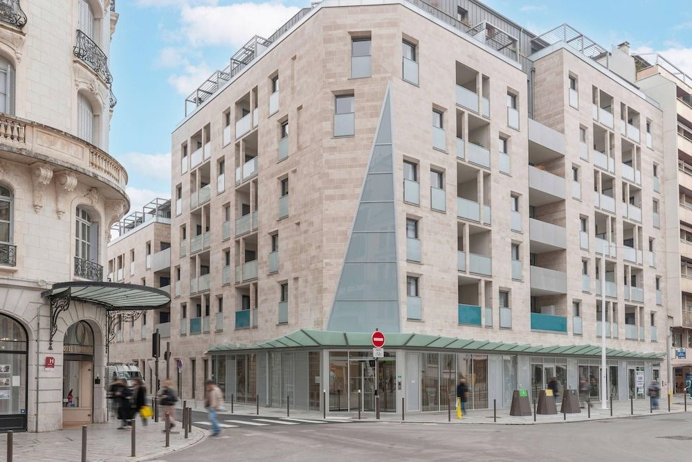 Quality Suites Pau Porte des Pyrénées.