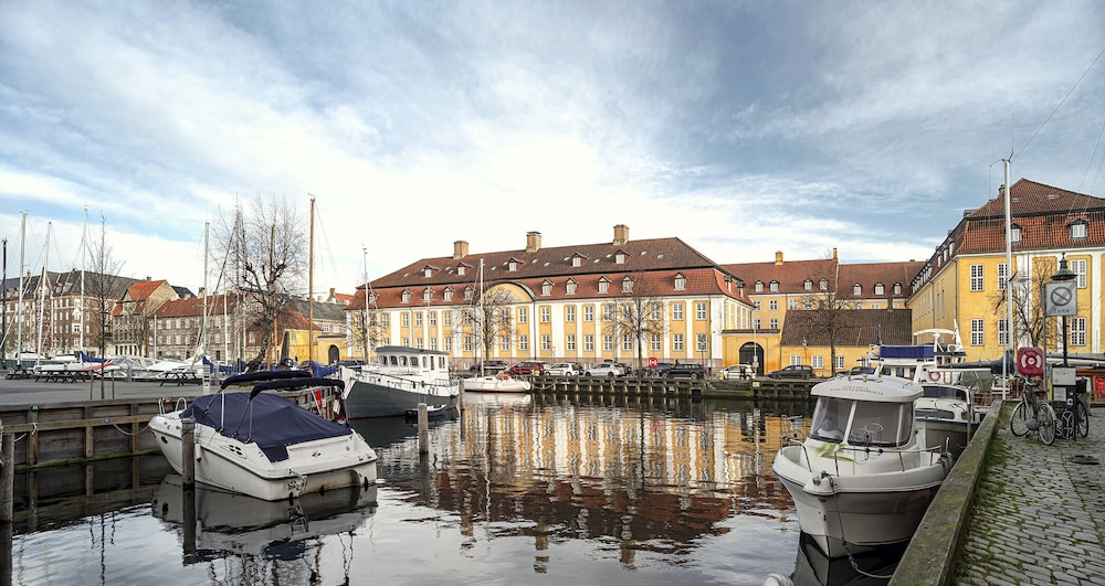 Kanalhuset