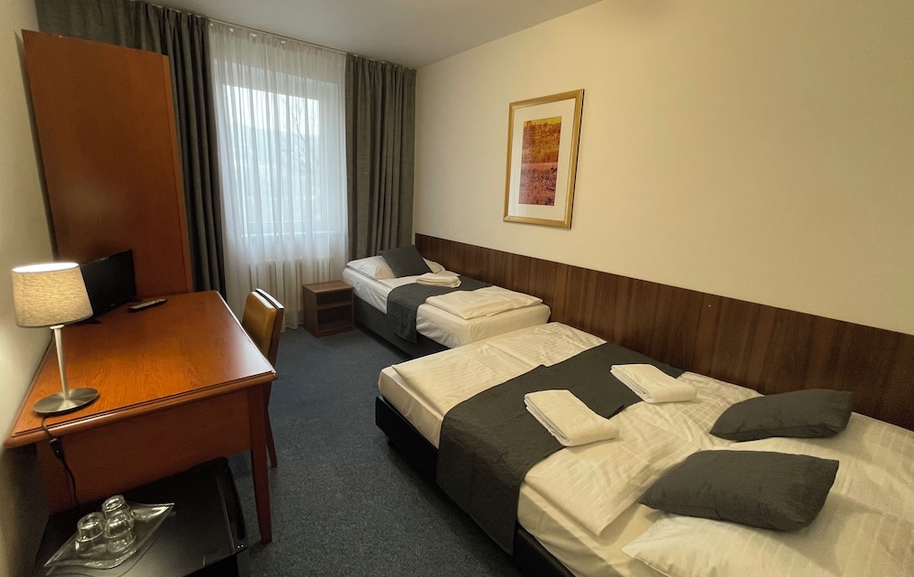 Hotel Bohemians