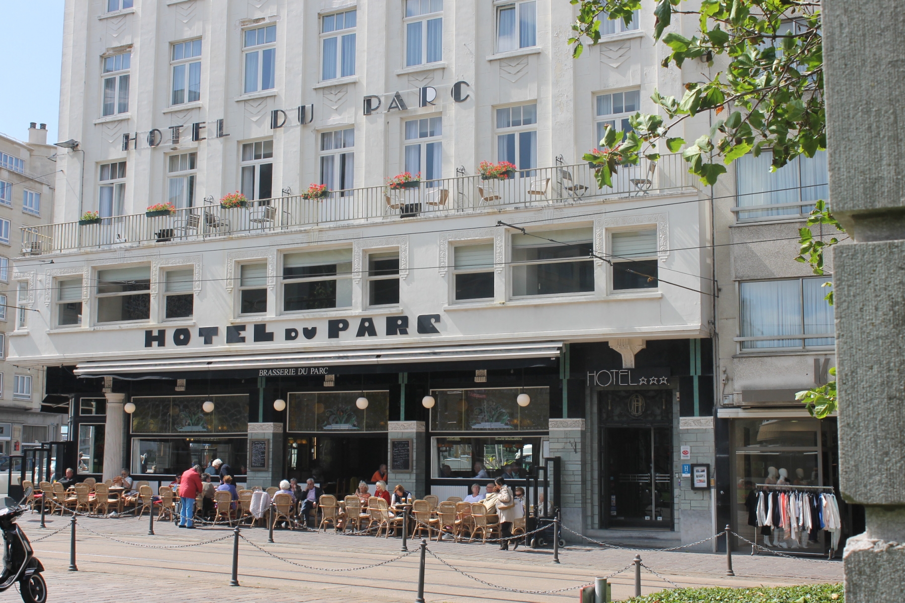 Hotel Du Parc Oostende <br/>82.00 ew <br/> <a href='http://vakantieoplossing.nl/outpage/?id=e026d33f270b3583c560a0ef9c425d6d' target='_blank'>View Details</a>