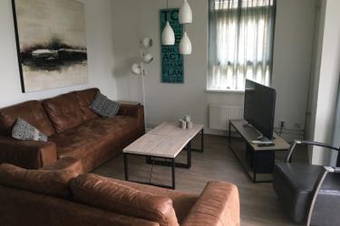 6-persoons bungalow Restyled Sauna en Jacuzzi